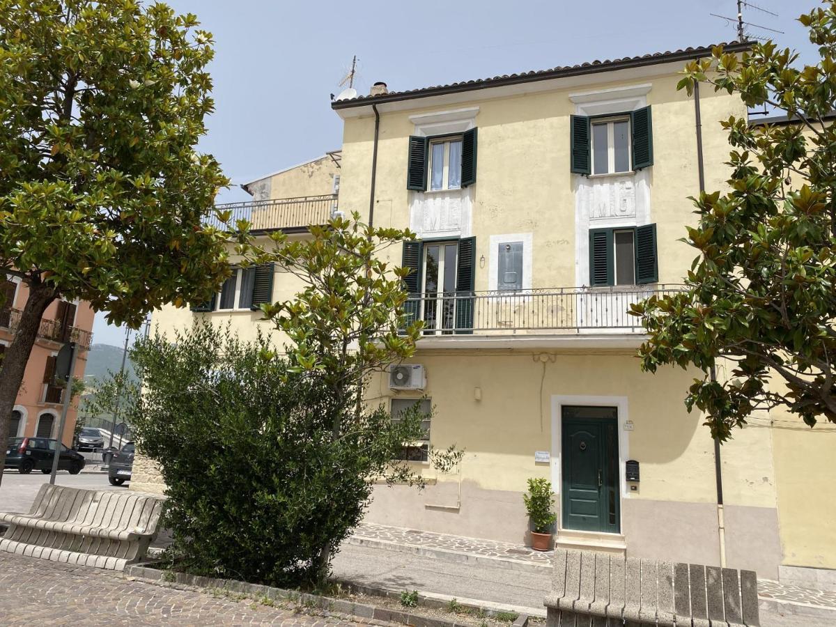 Ferienwohnung Terrazza Su Tocco Tocco da Casauria Exterior foto